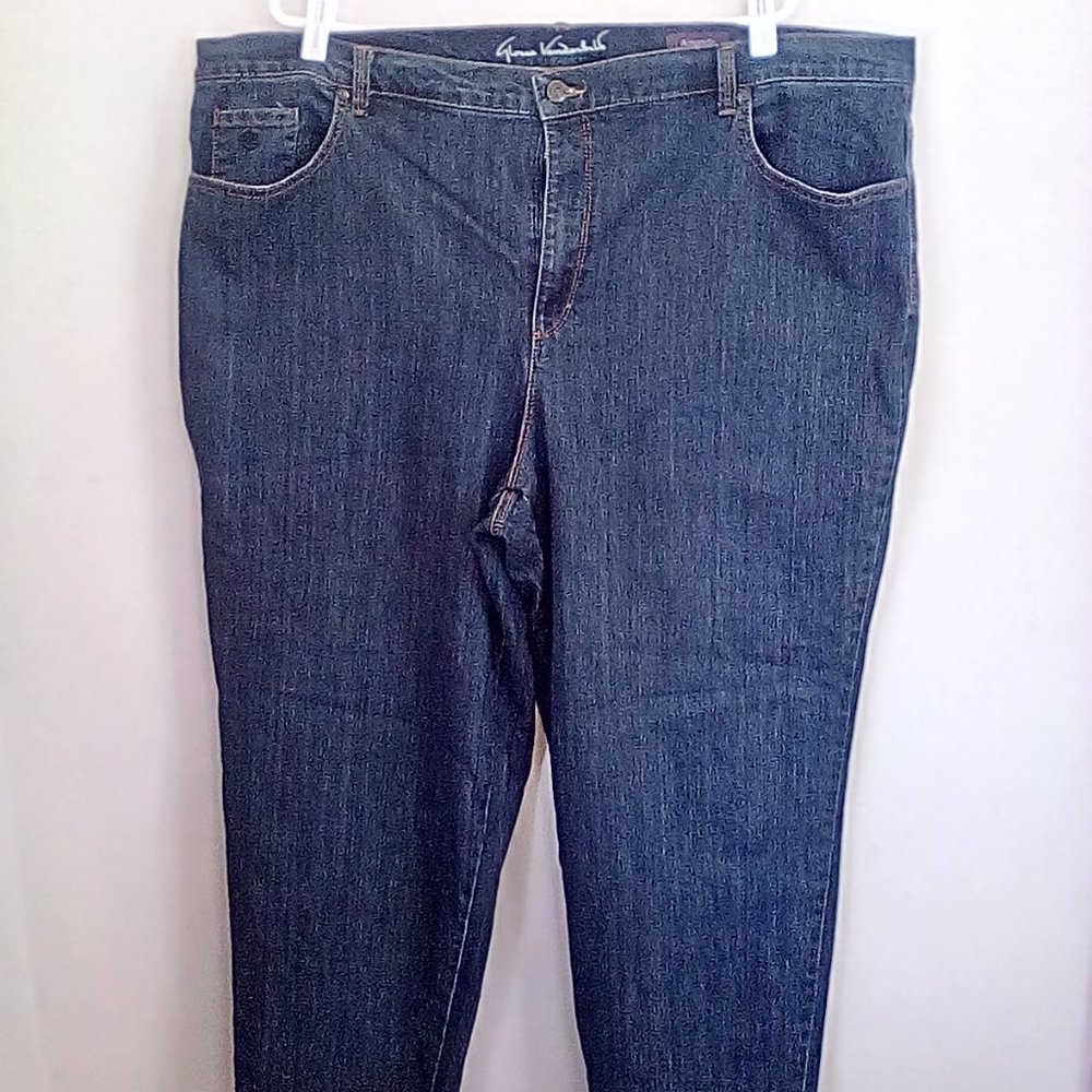 GLORIA VANDERBILT JEANS “AMANDA”  SIZE 24W